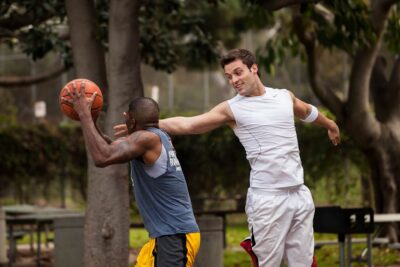 Baskeball Taktik bei stärkeren Gegenspielern